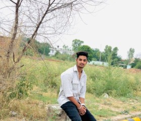 Gaurav, 20, Garhshankar