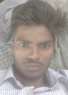 Anil Yogi, 18, India, Jaipur