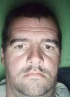 Hutás Péter Rich, 41, A Magyar Népköztársaság, Nyírbátor