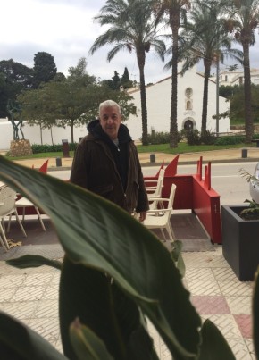 sahnoune, 62, République Française, Béziers