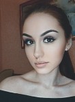 Elena, 25  , Tyumen
