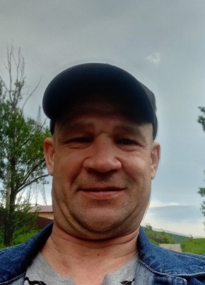 Владимир, 48, Россия, Благовещенск (Амурская обл.)