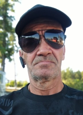 Андрей из Находки 51 год