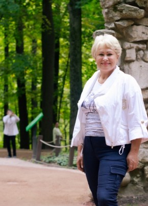 Марина, 60, Россия, Щербинка