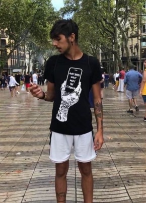 Cristian, 24, Repubblica Italiana, Poirino
