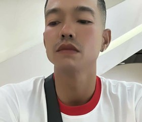 น้อย, 42, Chon Buri