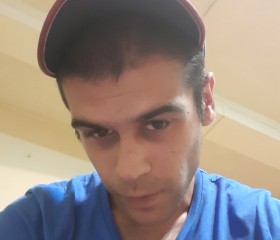 Antonio, 31, Camargo