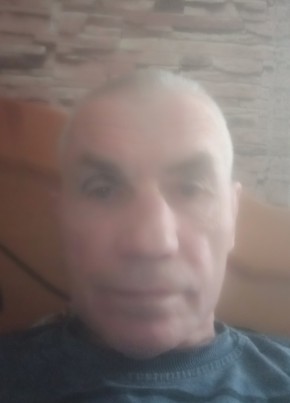 Павел из Домодедово 62 года