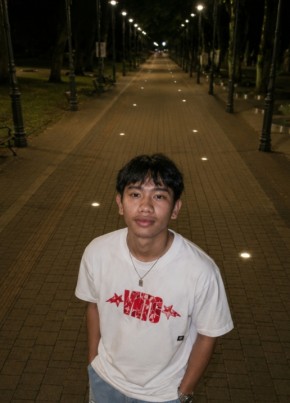 Anton из Pandan 22 года