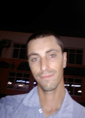 Максим, 35, Россия, Варениковская