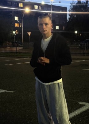 Pavel, 21, Belarus, Slonim