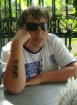 Роман, 25 лет