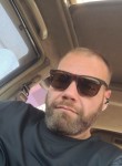 Vasiliy, 37, Moscow