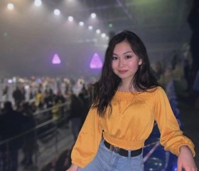 Yulya, 18, Moscow