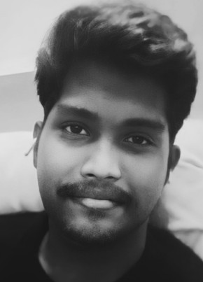 Midhin, 25, India, Kochi