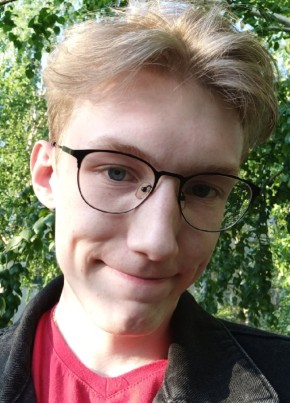Влад из Тамбова 23 года