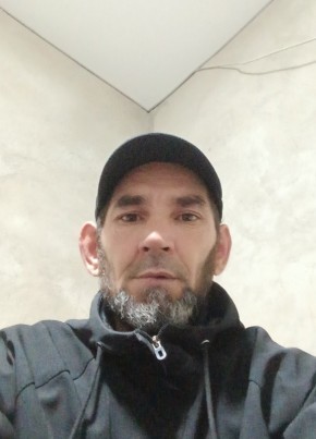 Азад, 43, Кыргыз Республикасы, Бишкек