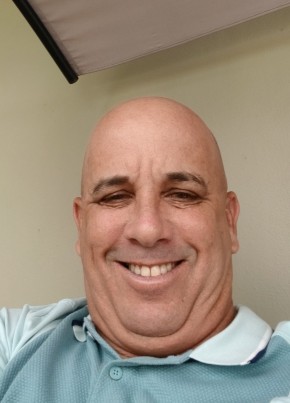 Roberto, 47, United States of America, Westchester (State of Florida)