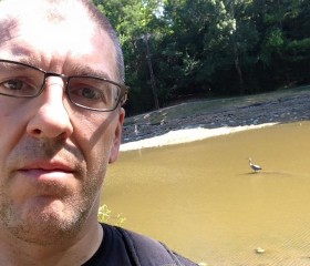 longandthick, 50, Peterborough