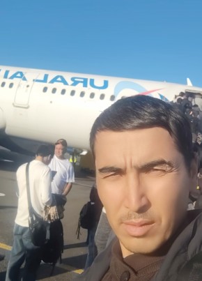 Sherzod из Paris 31 год