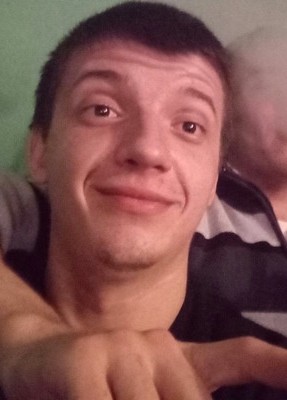 Павел из Горячого Ключа 33 года