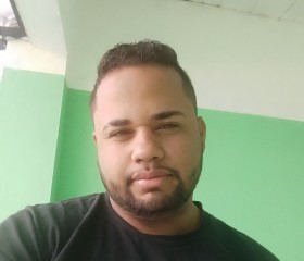 Felipe, 27, Tatui