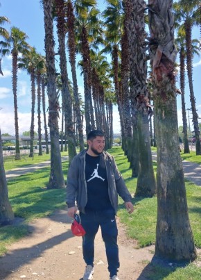 Valentin Kim, 38, Ukraine, Donetsk