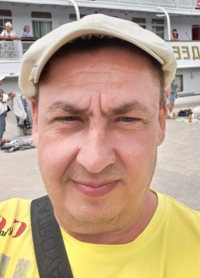 Денис, 46, Россия, Волжский (Волгоградская обл.)