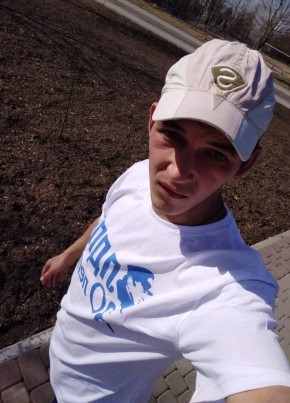Роман, 33, Россия, Лабинск
