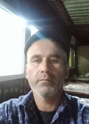 Уткирбек, 48, Қазақстан, Астана