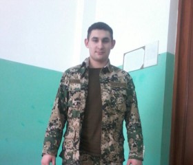 Анатолий, 27 лет, Курган