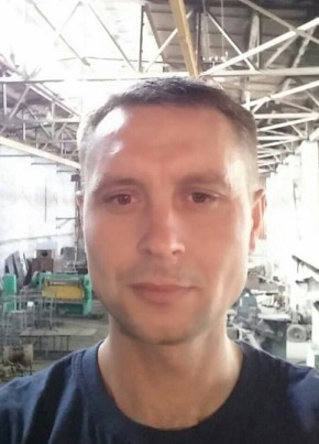 Илья, 41, Қазақстан, Астана