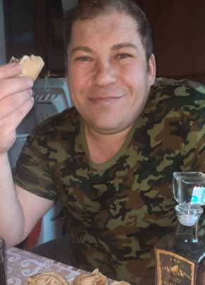 Иван, 44, Россия, Новотроицк