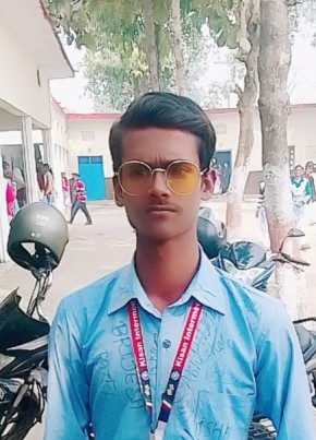 Ranjeet chaudhar, 19, India, Varanasi