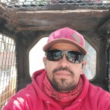 Meny, 40  , Leander