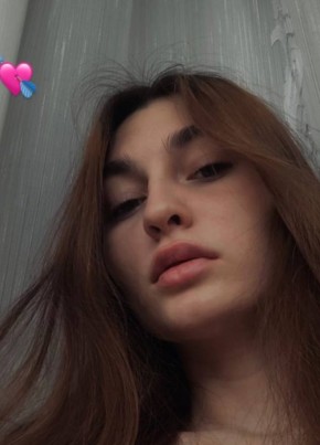 Анастасия, 21, Россия, Казань