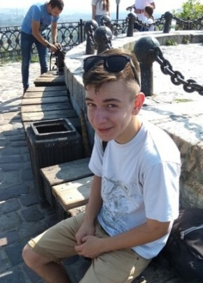 Владимир, 23, Україна, Самбір