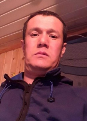 Гуломжон из Санкт-Петербурга 44 года
