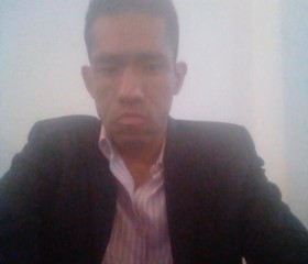 Juan Manuel, 30, Leon