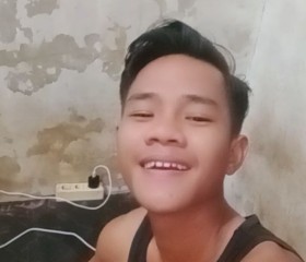 Mahessa jeki, 21, Jakarta