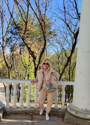 Лина, 56, Россия, Ростов-на-Дону