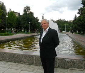 Владислав, 75 лет, Самара