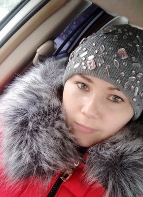 Анна, 33, Россия, Итатский
