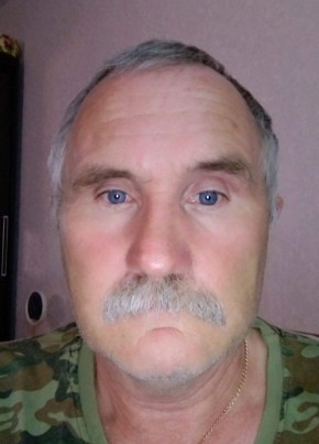 Николай из Ачинска 63 года