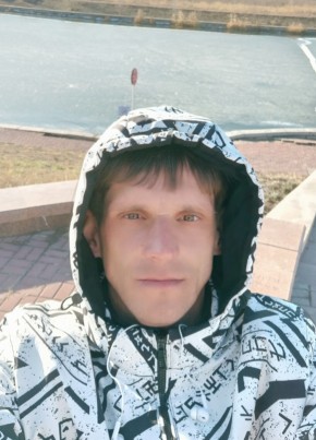 Кирилл, 32, Қазақстан, Астана