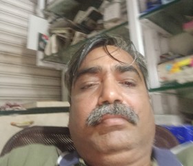 Mansukh Patel, 48 лет, Mumbai