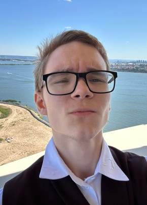 Даниил из Казани 18 лет