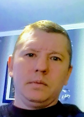 Николай Сиротенк из Новопавловска 47 лет