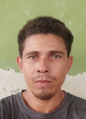 Francisco Ulloa, 29, República de Honduras, San Pedro Sula