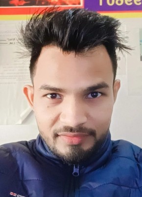 Anuj, 26, India, Bela